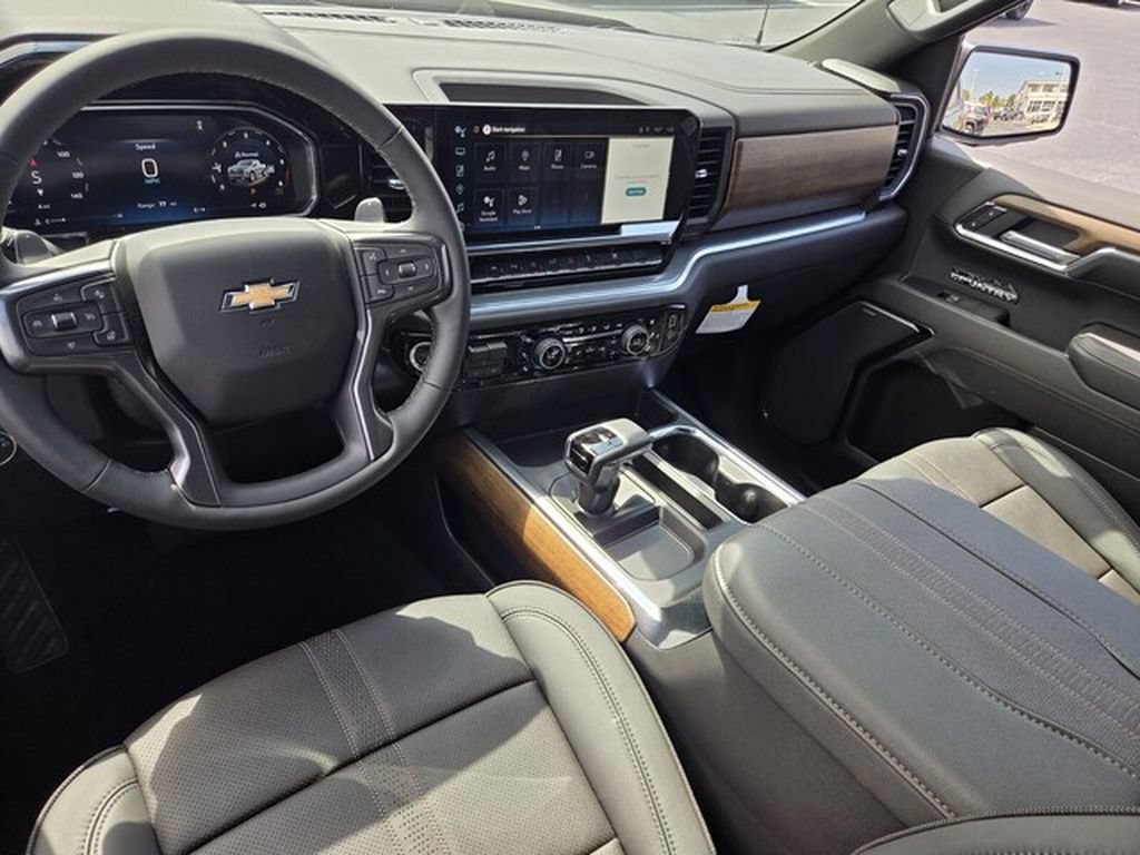 New 2026 Chevrolet Silverado 1500 High Country w/ Technology Package AWD/4WD image 13