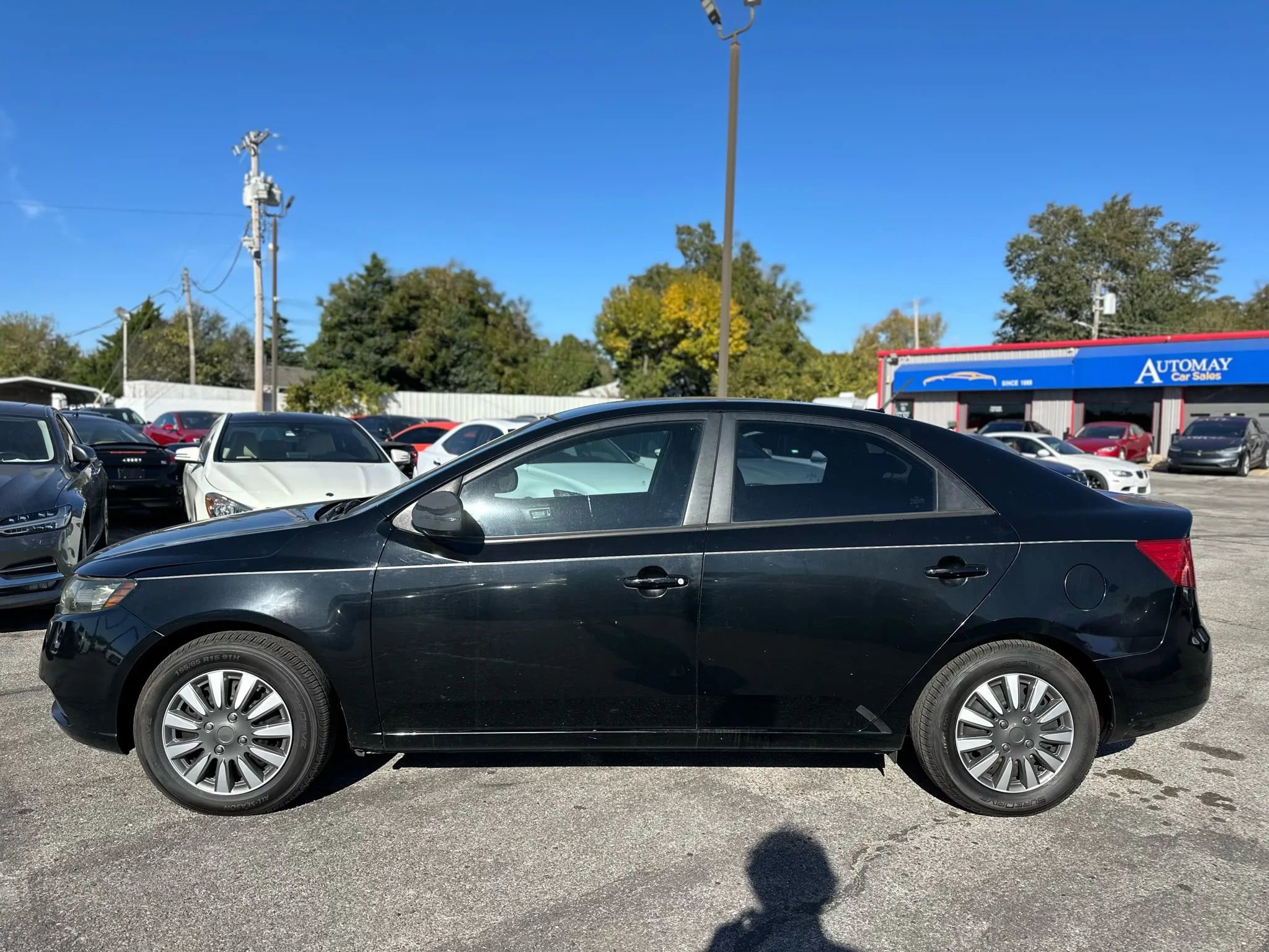 Used 2013 Kia Forte EX image 9