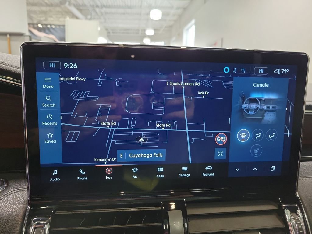 Used 2022 Lincoln Navigator Reserve image 24