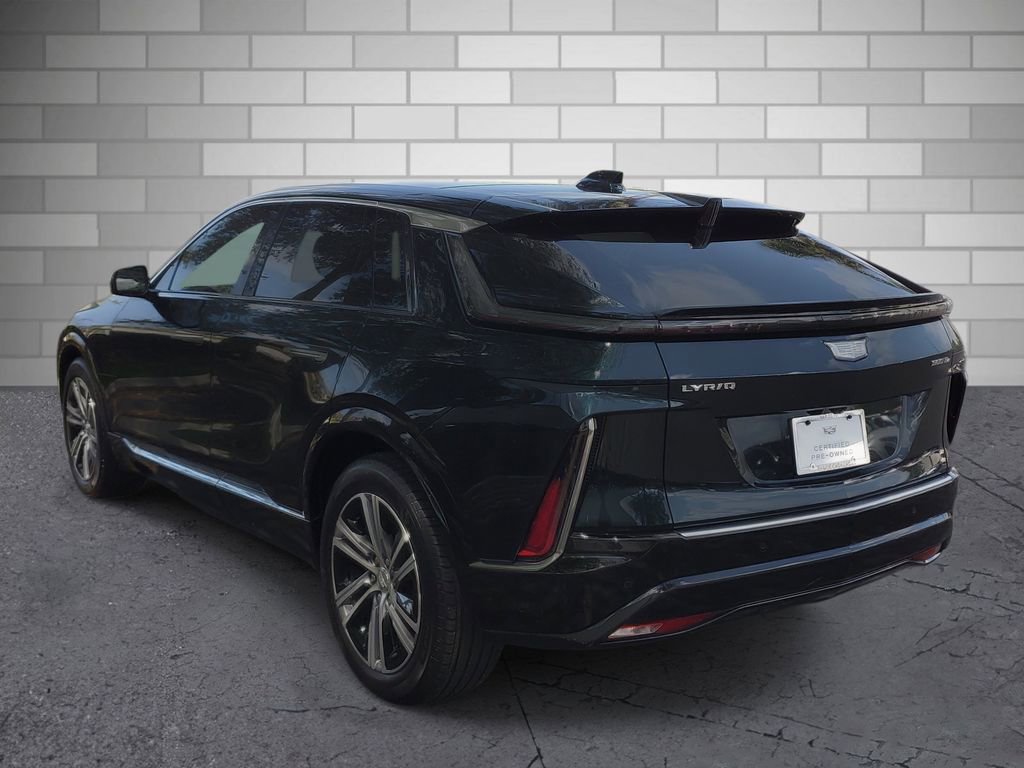 Certified 2024 Cadillac Lyriq Luxury w/ LPO, Floor Liner Package image 3