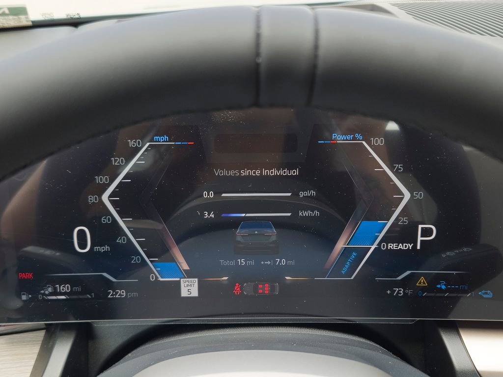 New 2026 BMW 550e xDrive image 12