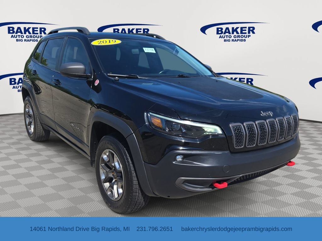 Used 2019 Jeep Cherokee Trailhawk w/ Cold Weather Group