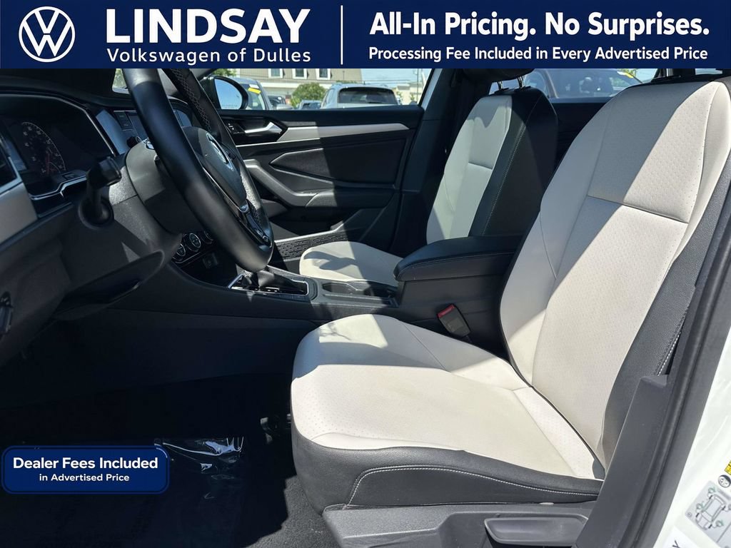 Used 2019 Volkswagen Jetta R-Line FWD image 11