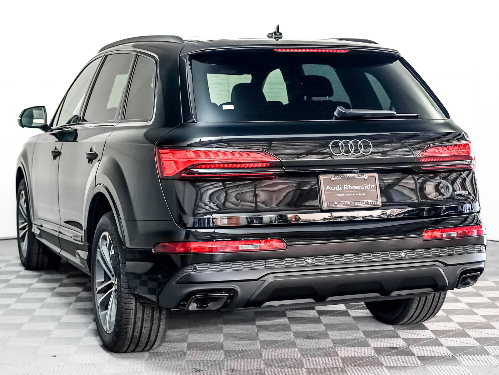 New 2026 Audi Q7 2.0T Premium image 2