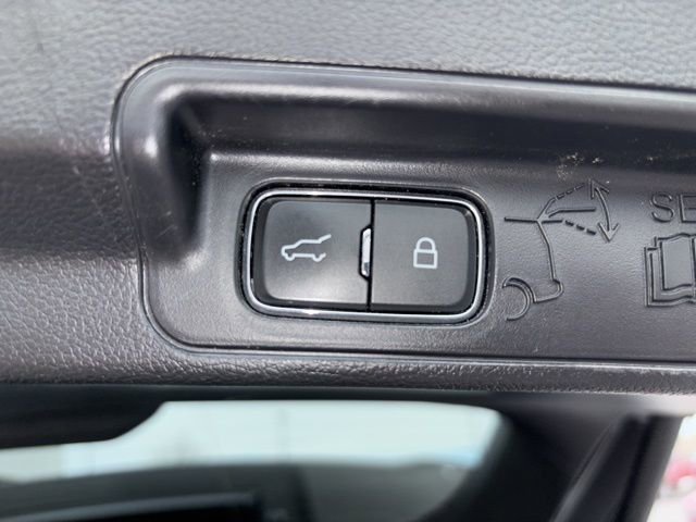Certified 2022 Ford Explorer XLT AWD/4WD image 17