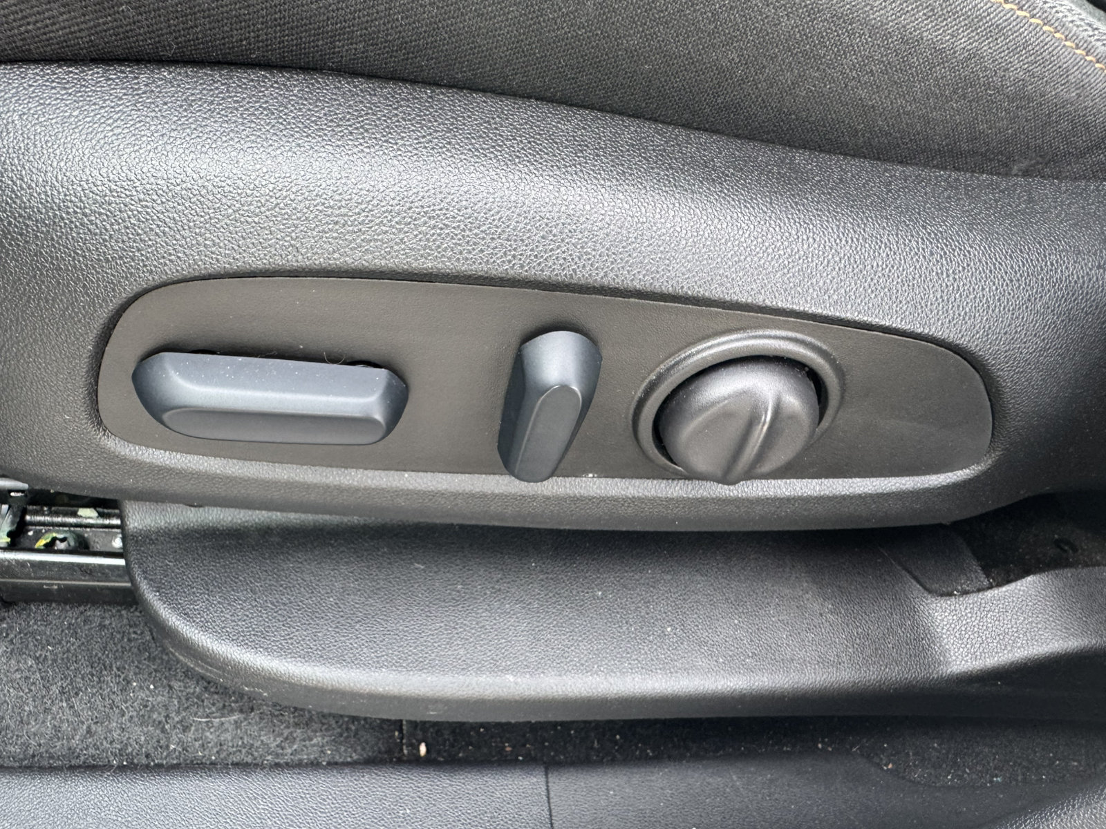 Used 2024 Chevrolet Equinox LT AWD/4WD image 7