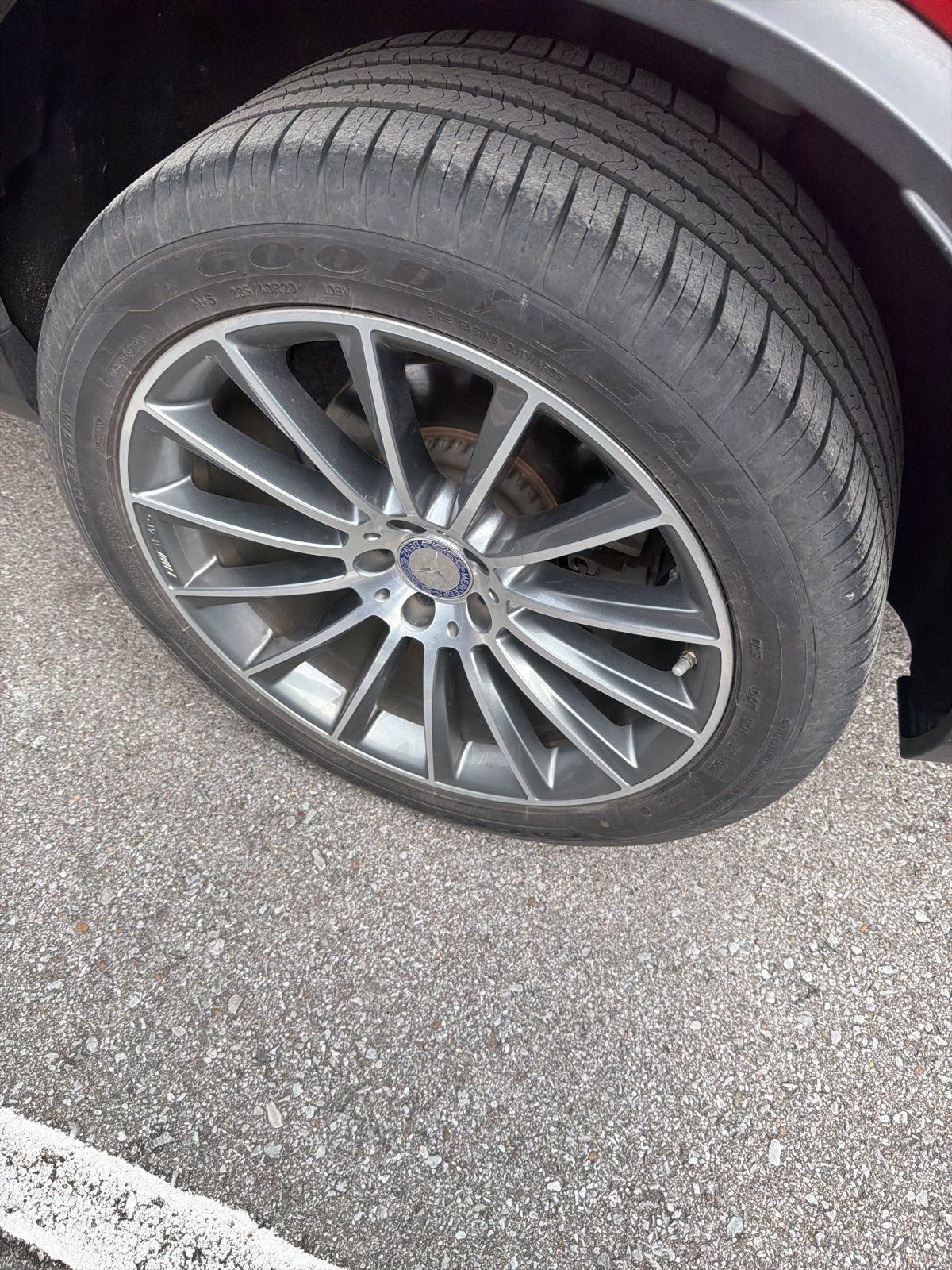 Used 2017 Mercedes-Benz GLC 300 4MATIC Coupe image 16