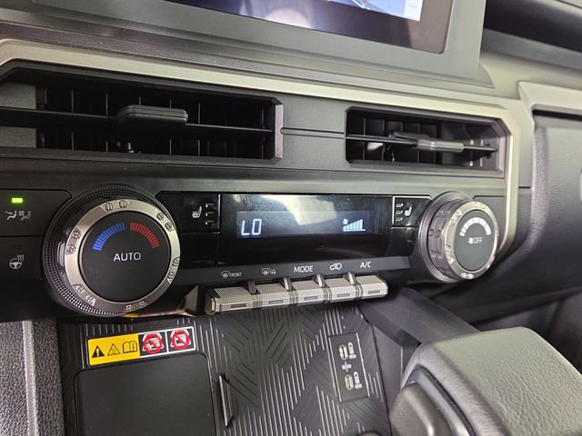 Used 2025 Toyota 4Runner TRD Off-Road AWD/4WD image 20