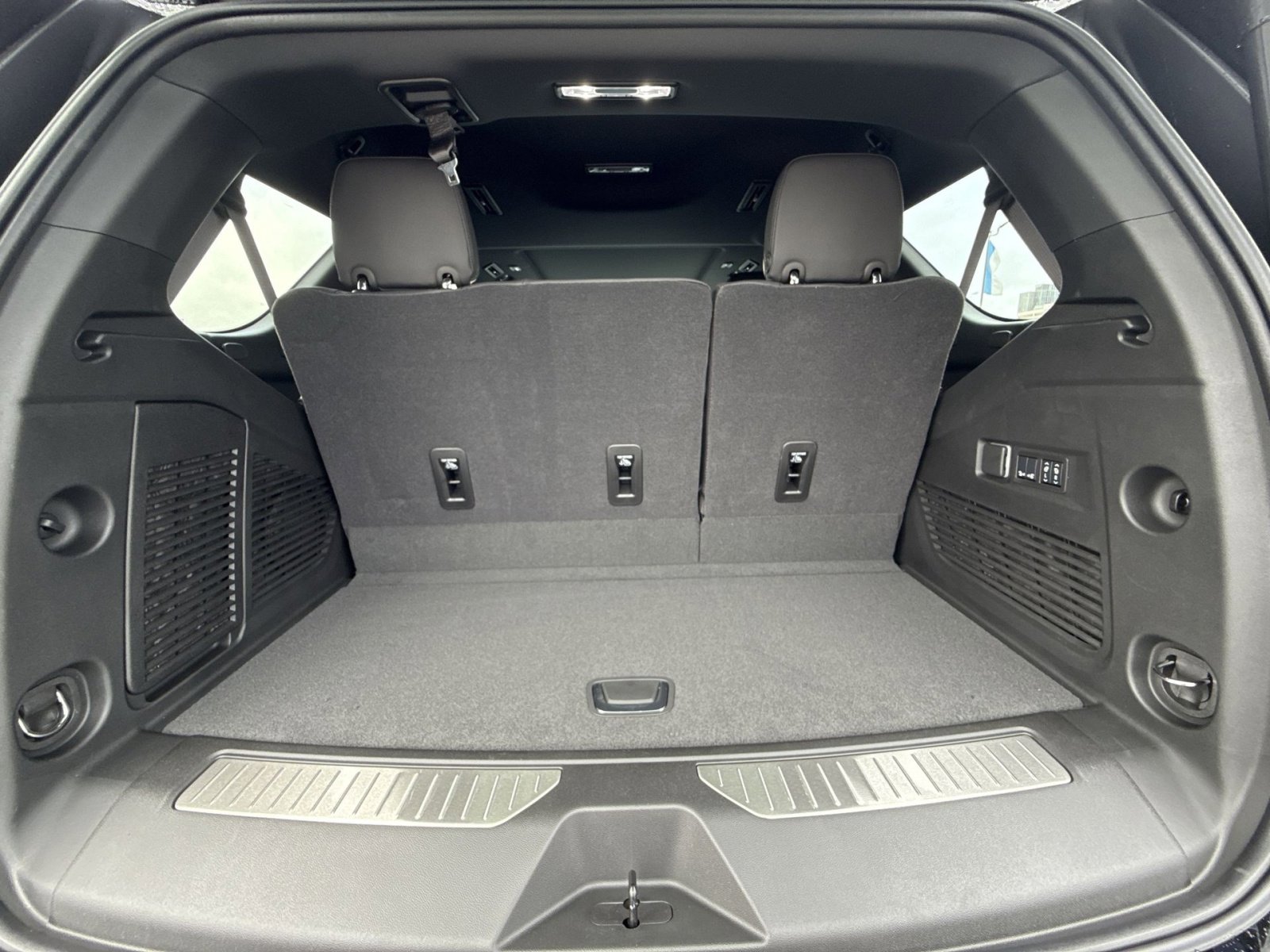 New 2026 Chevrolet Tahoe Premier image 27