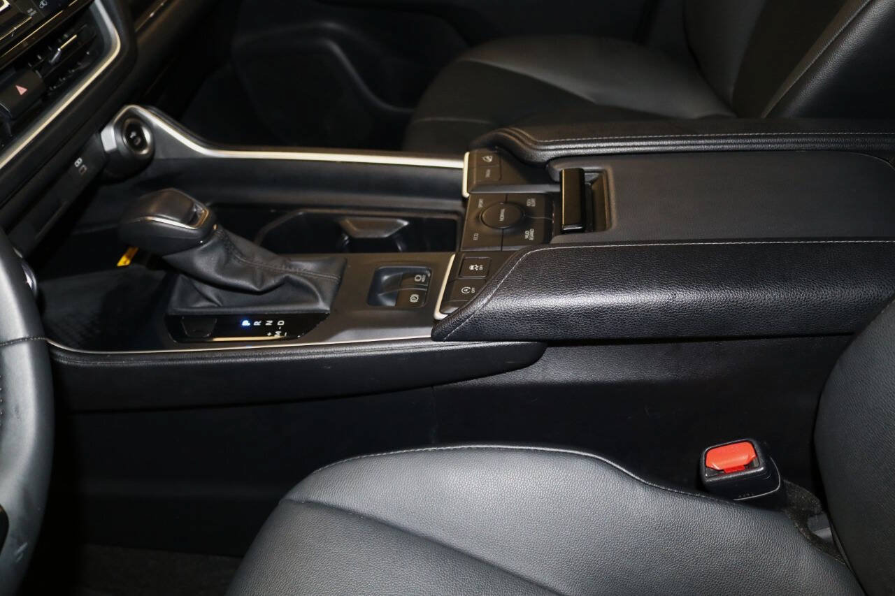 Used 2024 Toyota Grand Highlander AWD image 54