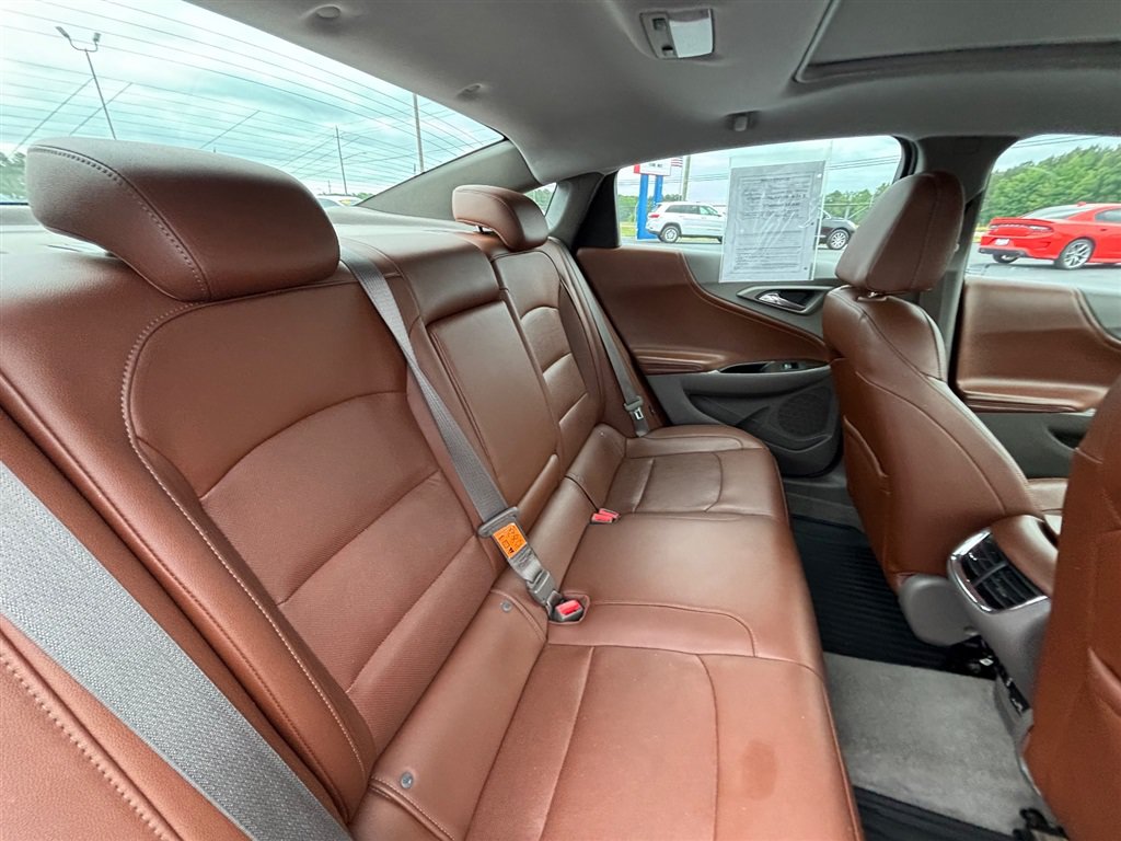 Used 2016 Chevrolet Malibu Premier w/ Driver Confidence Package II FWD image 21