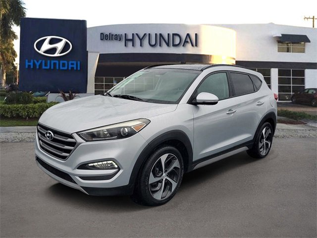 Used 2018 Hyundai Tucson Value w/ Cargo Package image 3