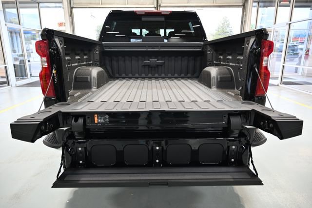New 2026 Chevrolet Silverado 1500 LT AWD/4WD image 9