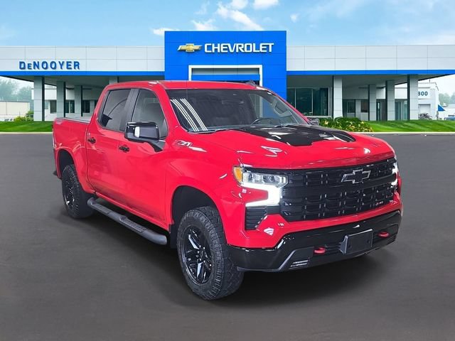 Used 2022 Chevrolet Silverado 1500 LT Trail Boss w/ LT Trail Boss Premium Package AWD/4WD image 5