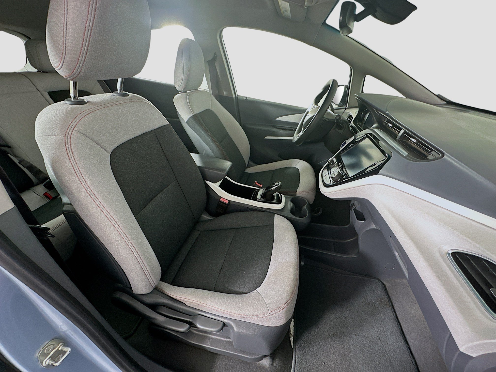 Used 2017 Chevrolet Bolt LT FWD image 29