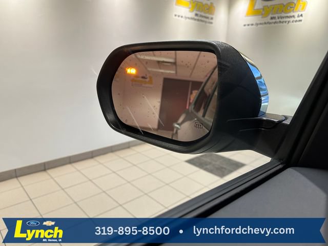 New 2027 Chevrolet Traverse Z71 w/ Enhanced Driving Package AWD/4WD image 15