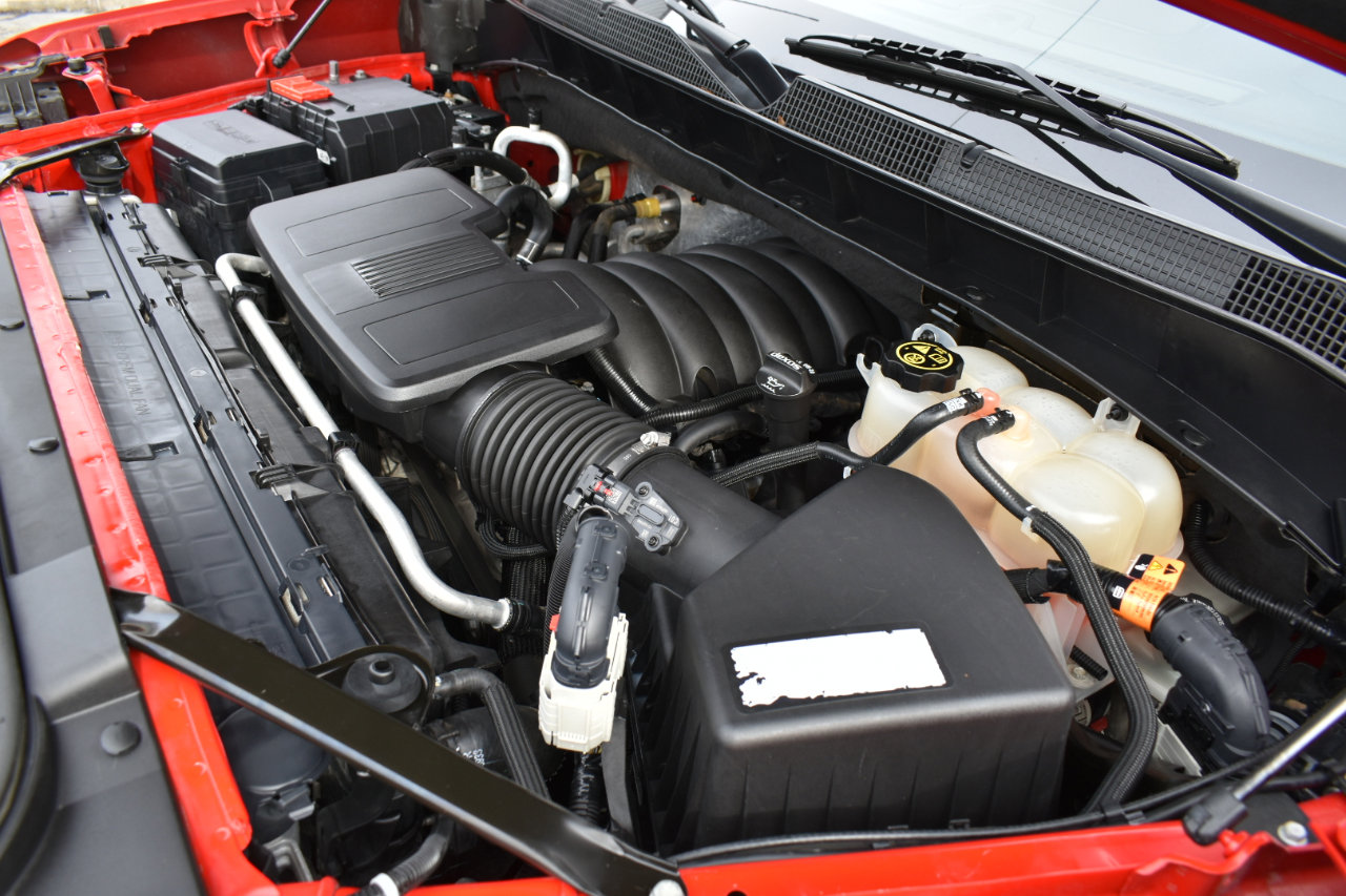 Used 2019 Chevrolet Silverado 1500 LT w/ Texas Edition image 50