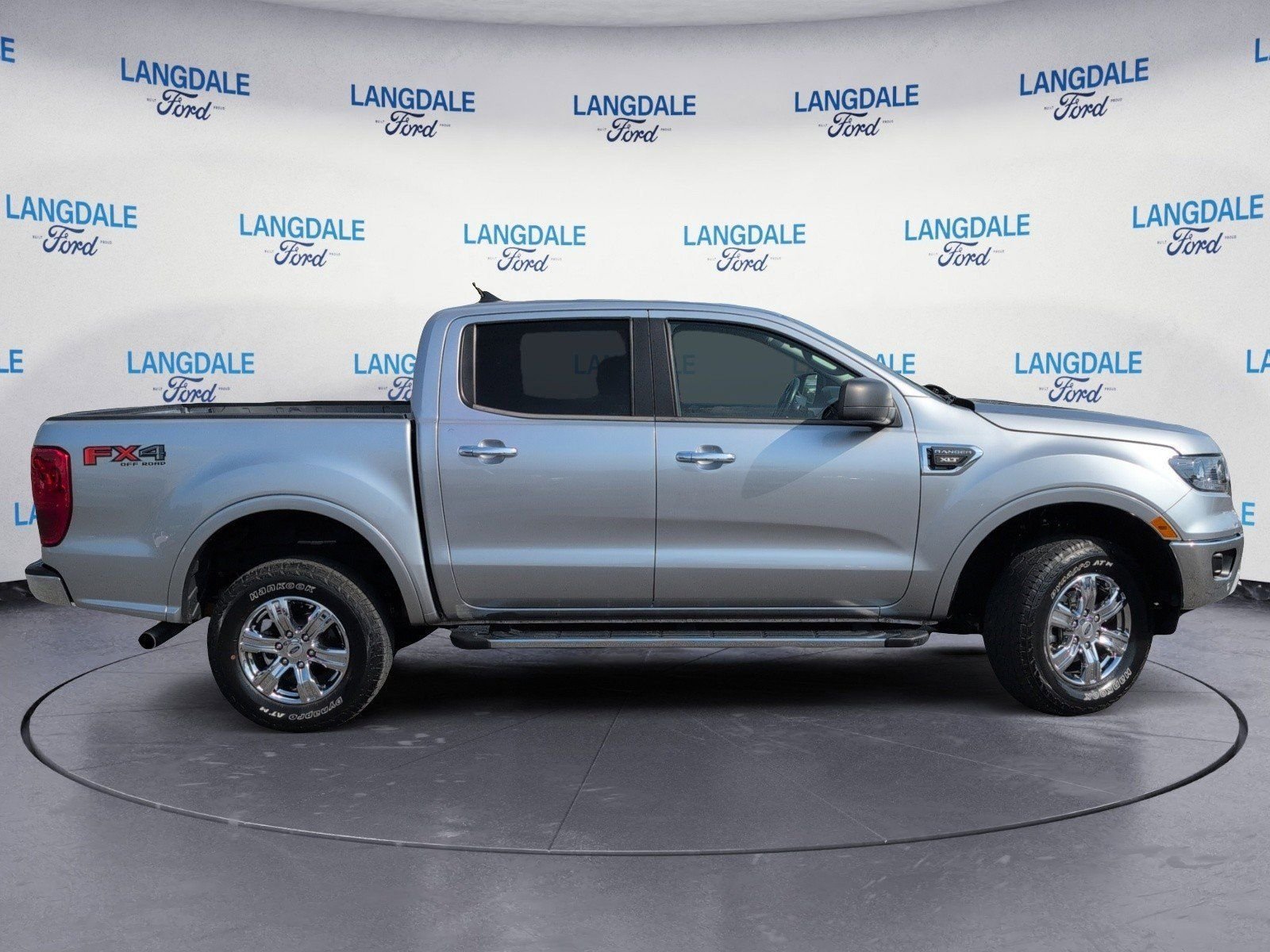 Used 2021 Ford Ranger XLT w/ Equipment Group 301A Mid AWD/4WD image 3