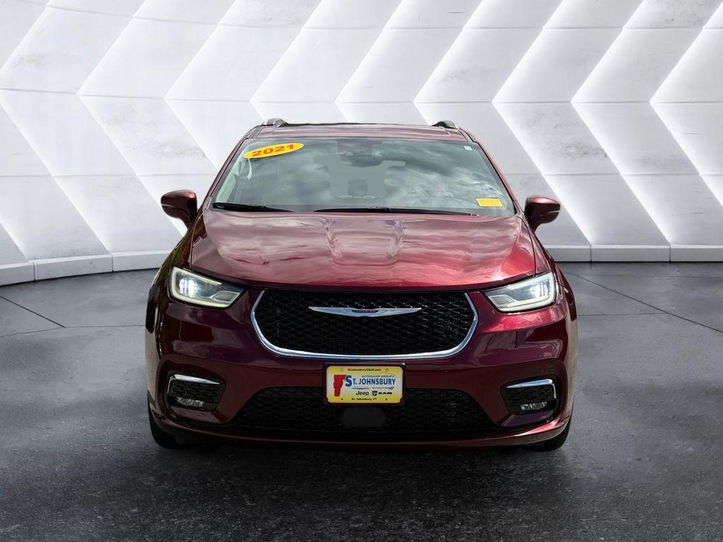 Used 2021 Chrysler Pacifica Touring-L AWD/4WD image 9