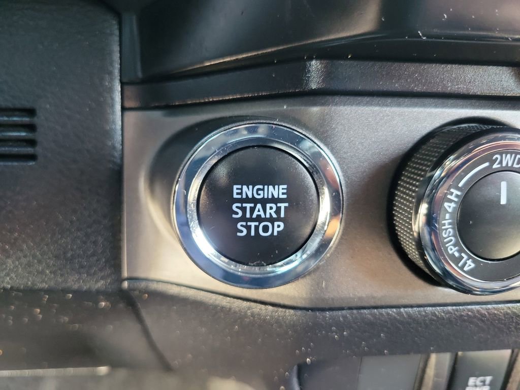 Used 2023 Toyota Tacoma TRD Off-Road AWD/4WD image 29