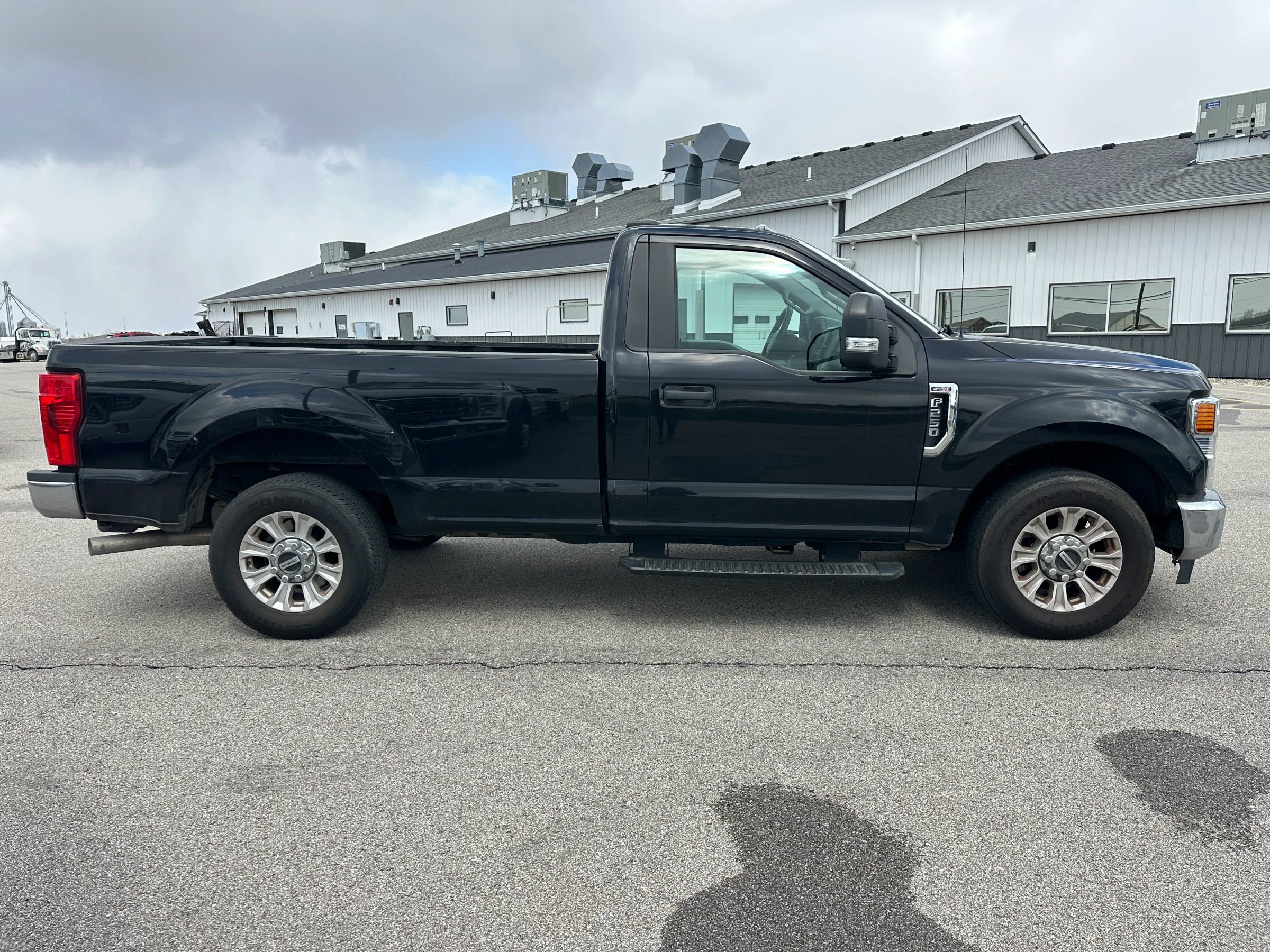 Used 2020 Ford F250 XL w/ STX Appearance Package image 7