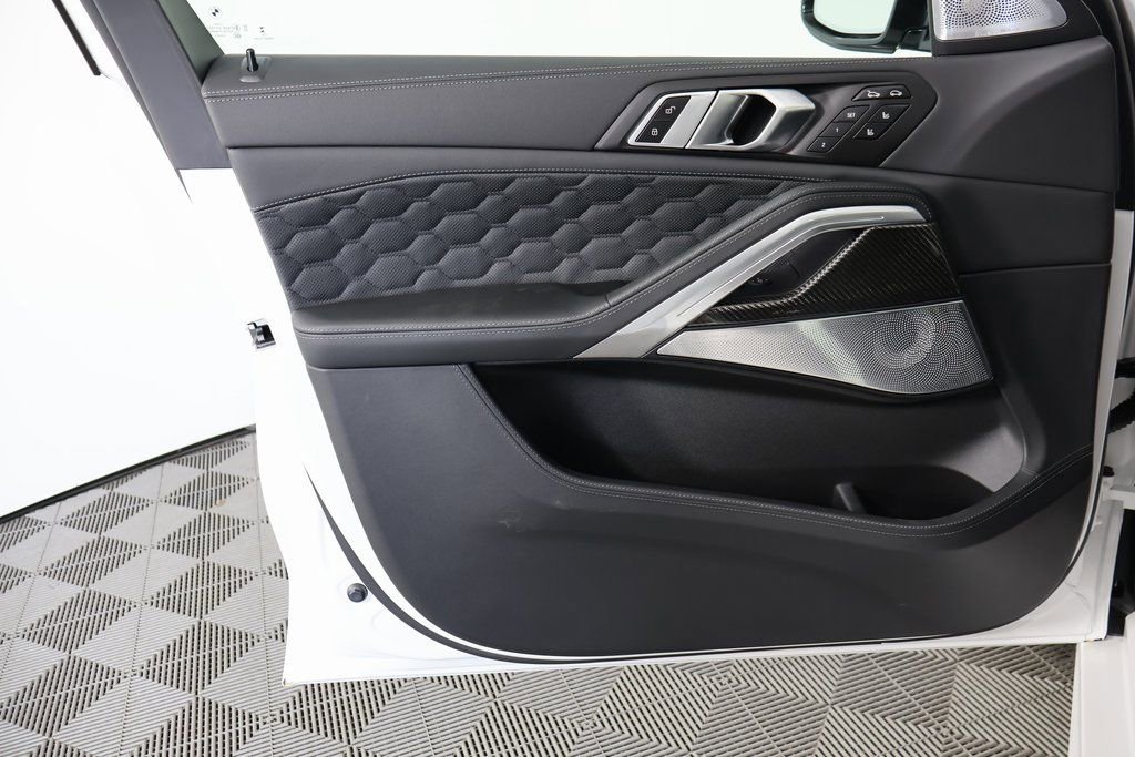 New 2026 BMW X6 M Competition w/ Executive Package image 7
