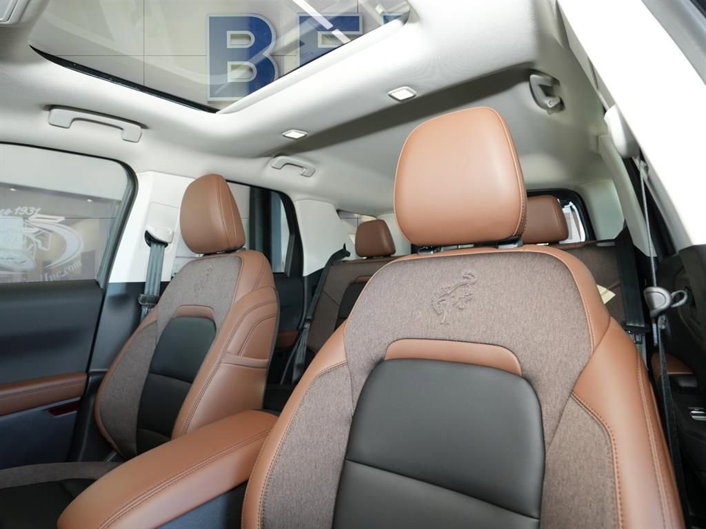 New 2025 Ford Bronco Sport Outer Banks w/ Outer Banks Tech Package+ image 13