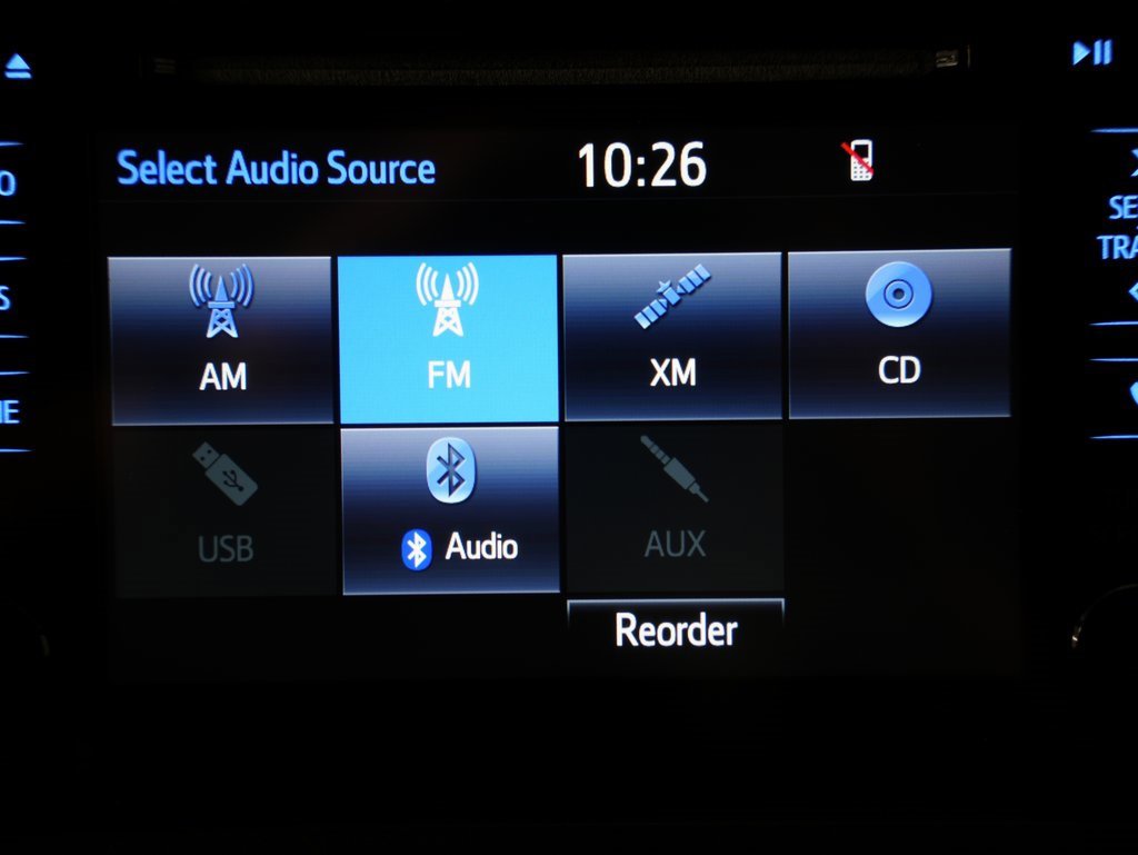 Used 2015 Toyota Sienna LE image 19