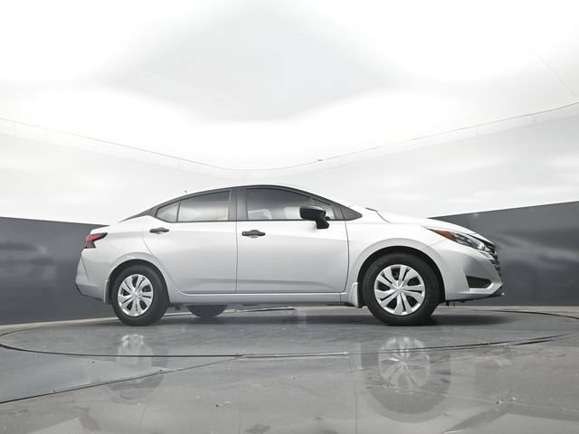 Used 2025 Nissan Versa S w/ Electronics Package FWD image 28