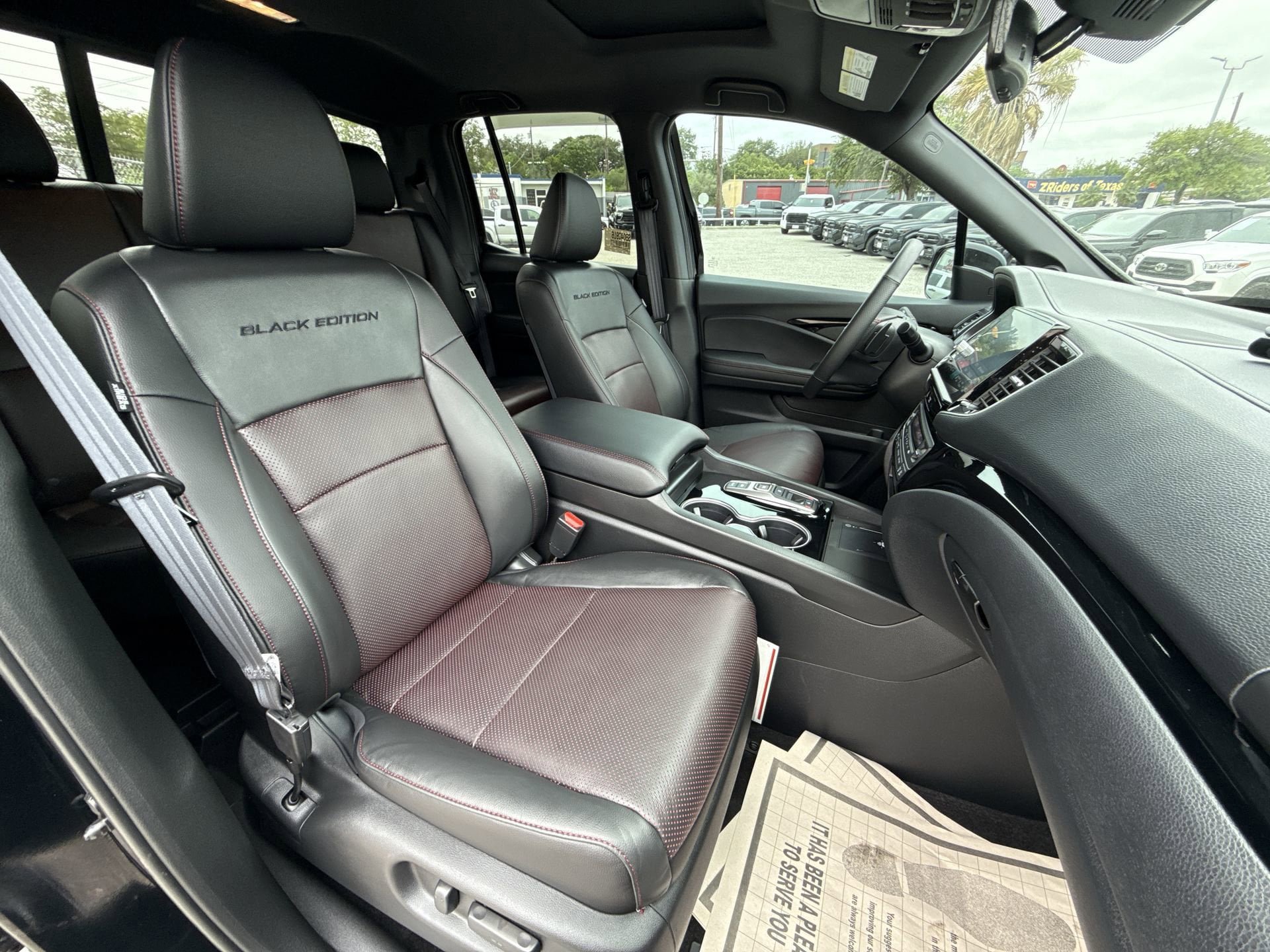 Used 2025 Honda Ridgeline Black Edition image 27