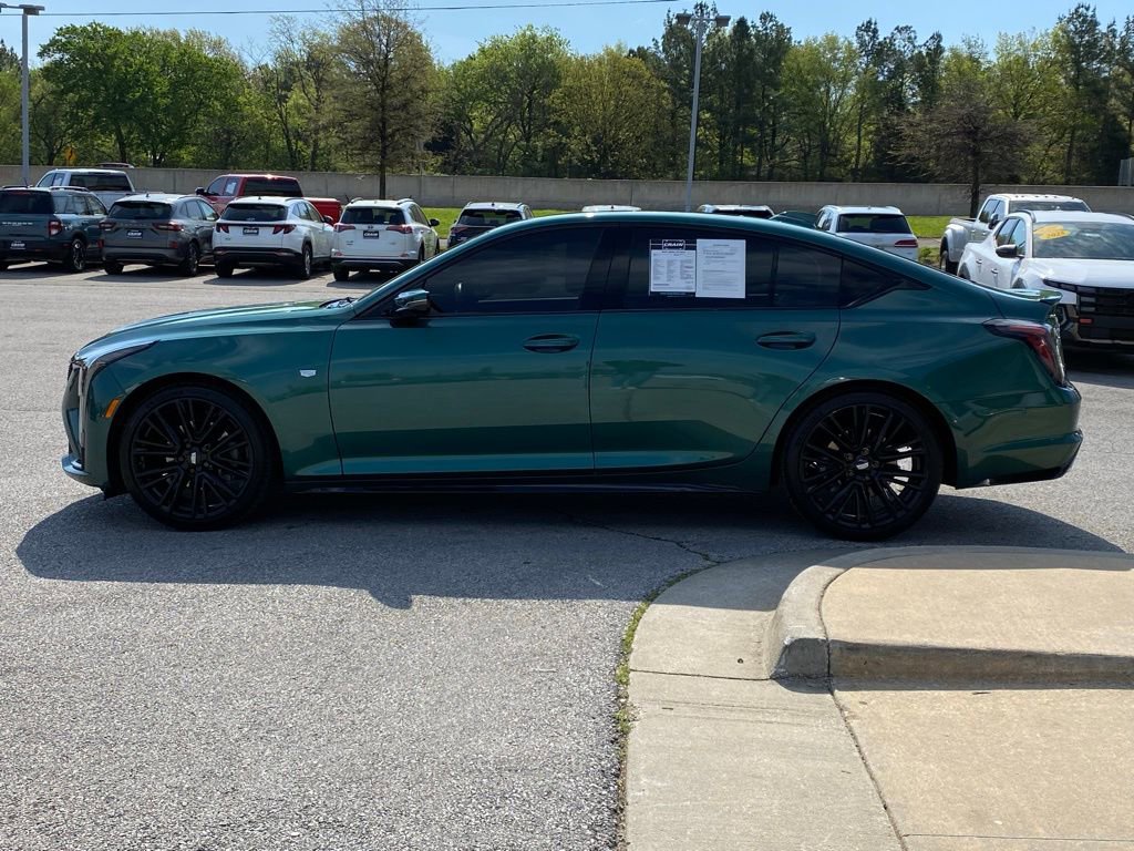 Used 2025 Cadillac CT5 Sport image 4