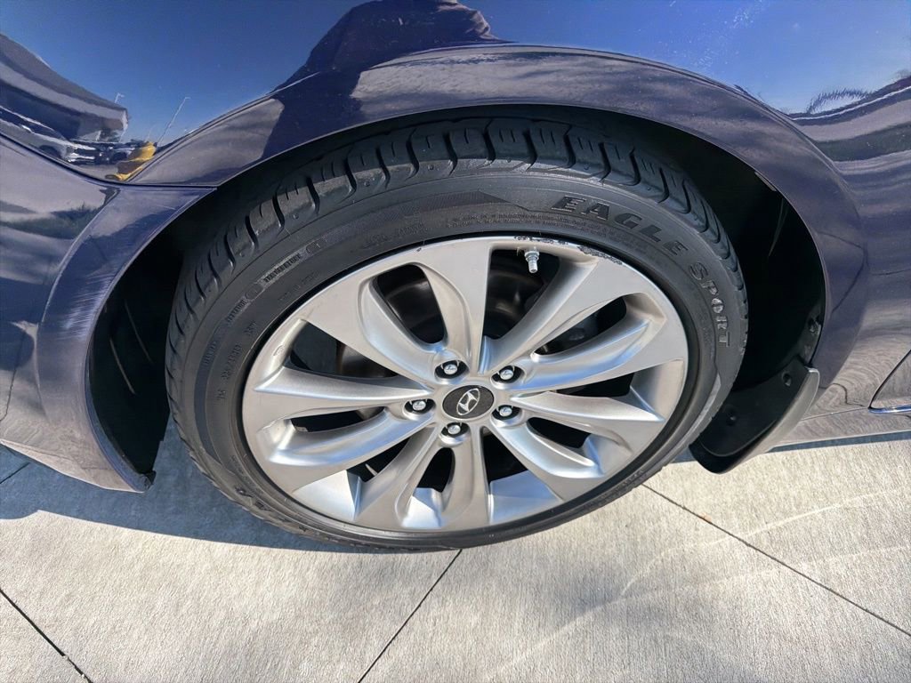 Used 2013 Hyundai Sonata Limited FWD image 9