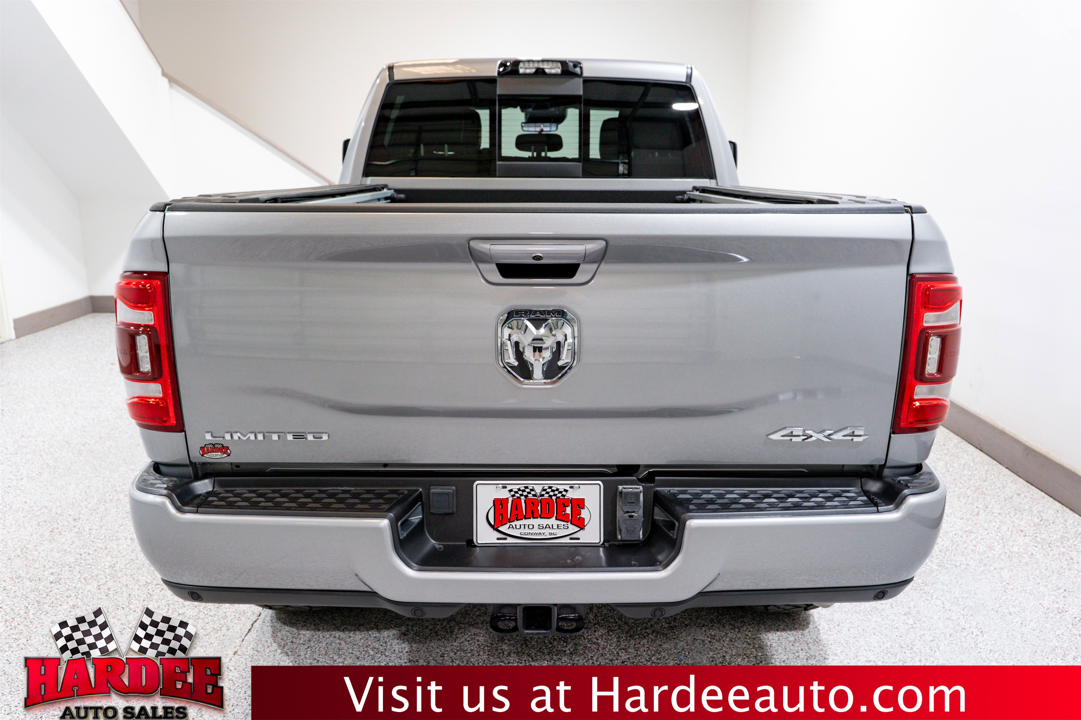 Used 2024 RAM 2500 Limited AWD/4WD image 4