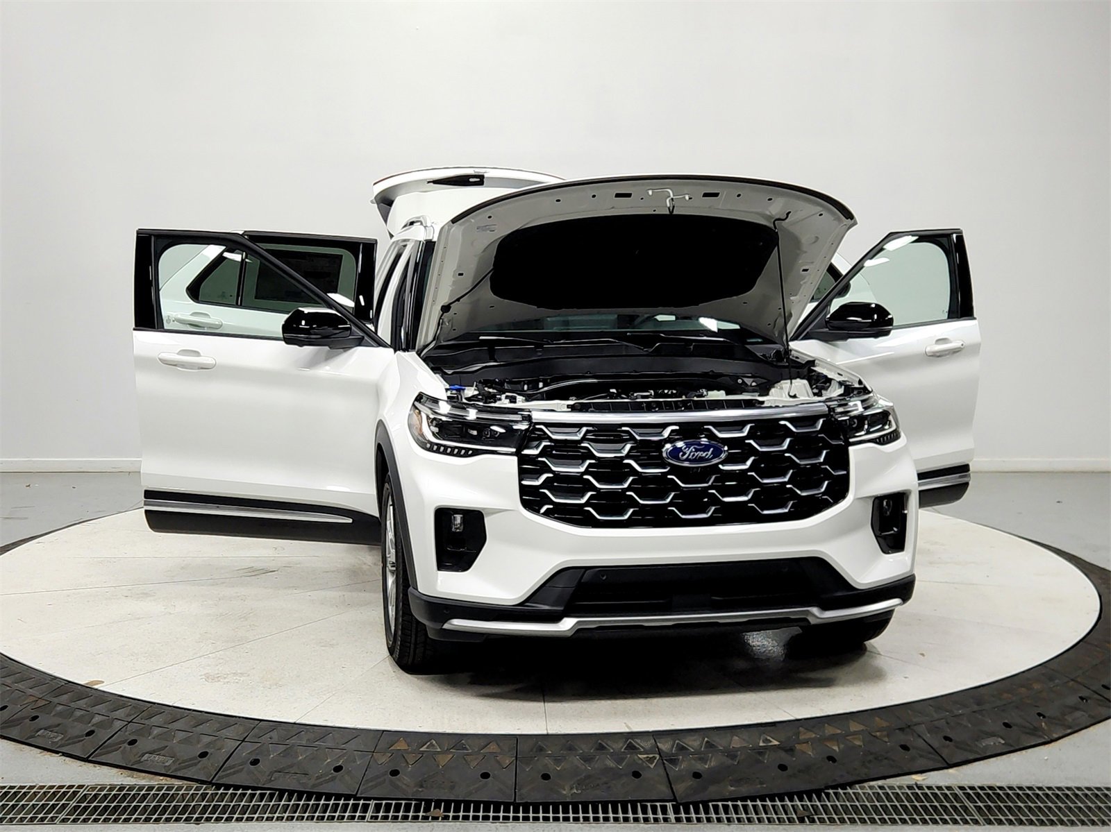 New 2026 Ford Explorer Platinum image 10