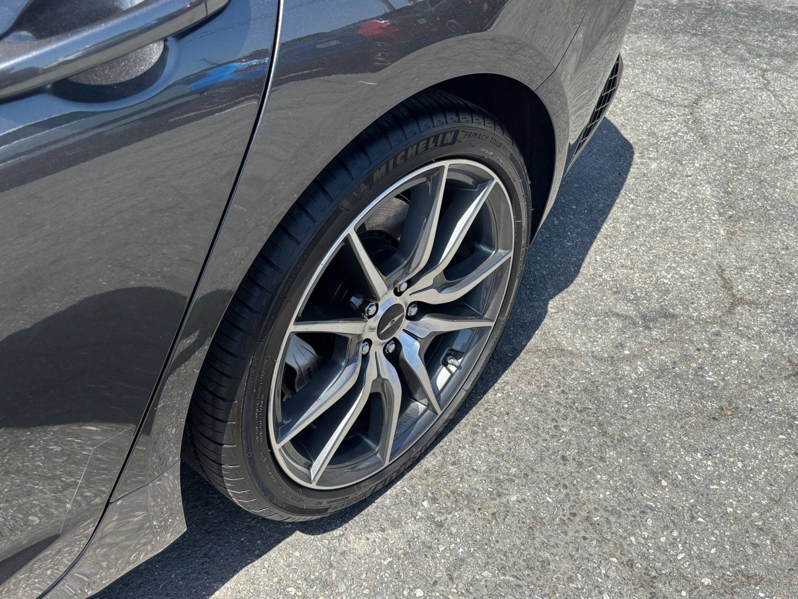 Used 2026 Genesis G70 2.5T RWD image 26