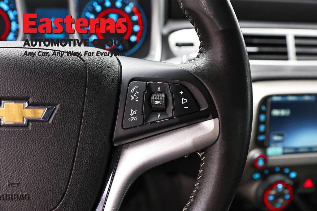 Used 2015 Chevrolet Camaro SS RWD image 15