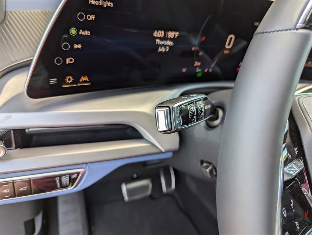 New 2026 Cadillac Vistiq Premium Luxury image 20