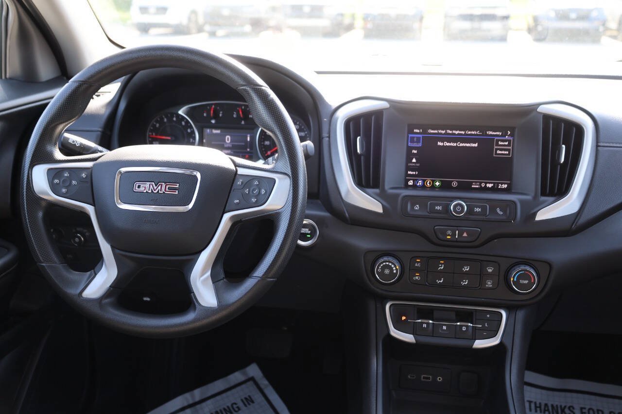 Used 2024 GMC Terrain SLE AWD/4WD image 23