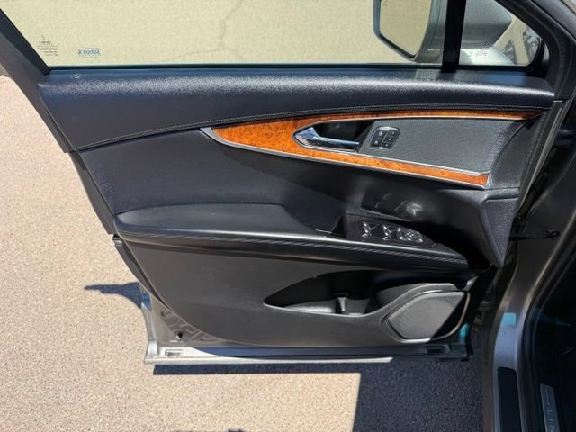 Used 2017 Lincoln MKX Reserve AWD/4WD image 12