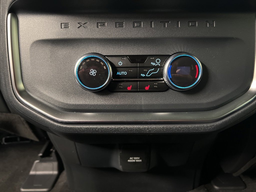 New 2025 Ford Expedition Max Platinum w/ Stealth Performance Package image 40