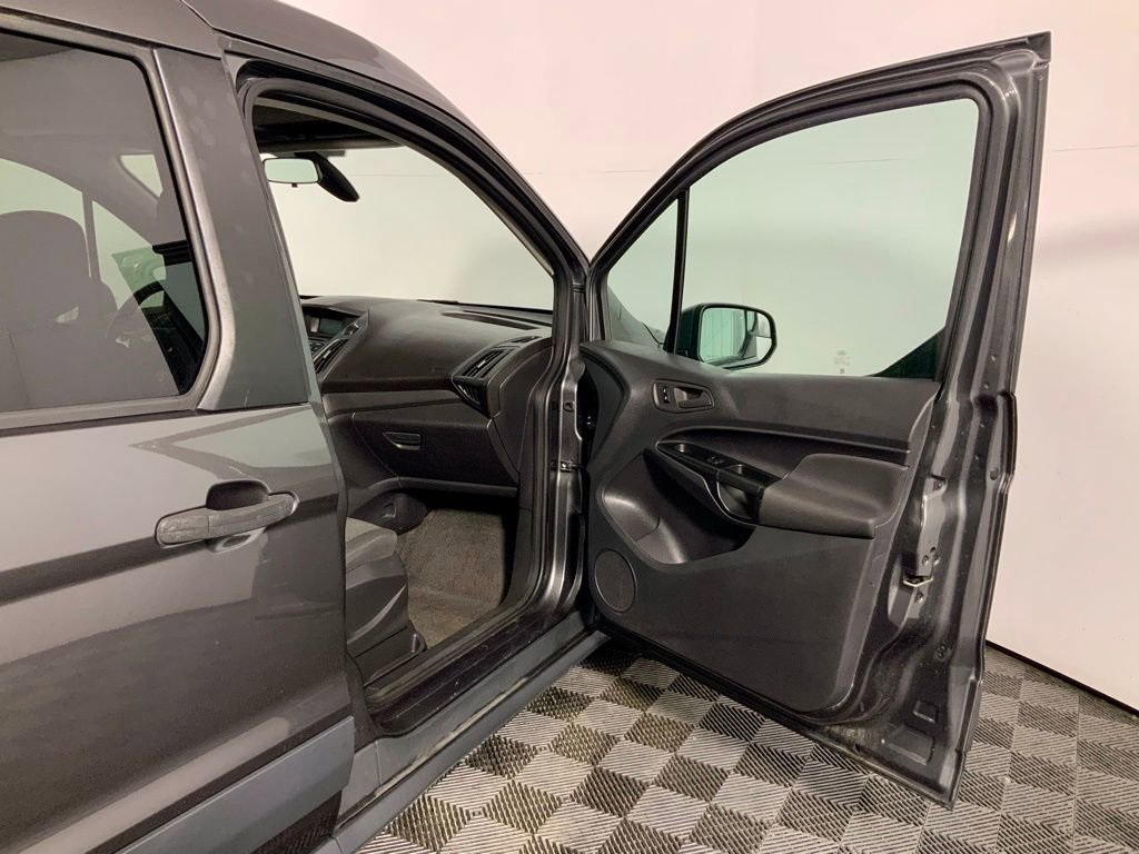 Used 2018 Ford Transit Connect XL FWD image 33