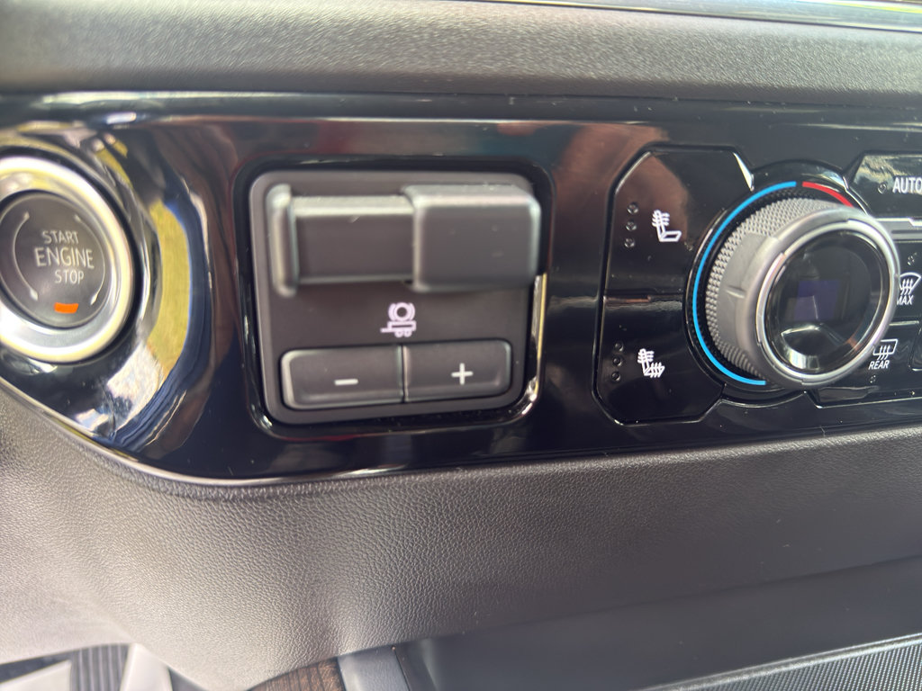 Used 2025 Chevrolet Silverado 1500 RST w/ Redline Edition AWD/4WD image 61