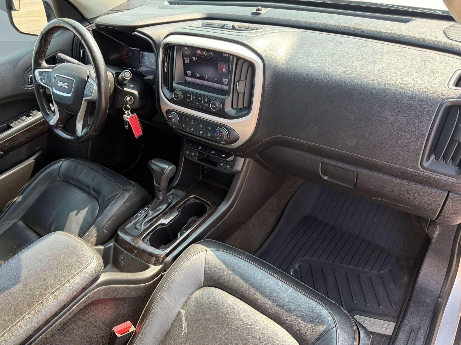 Used 2015 GMC Canyon SLT AWD/4WD image 26