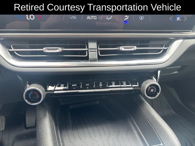 New 2026 Chevrolet Equinox EV LT FWD image 19