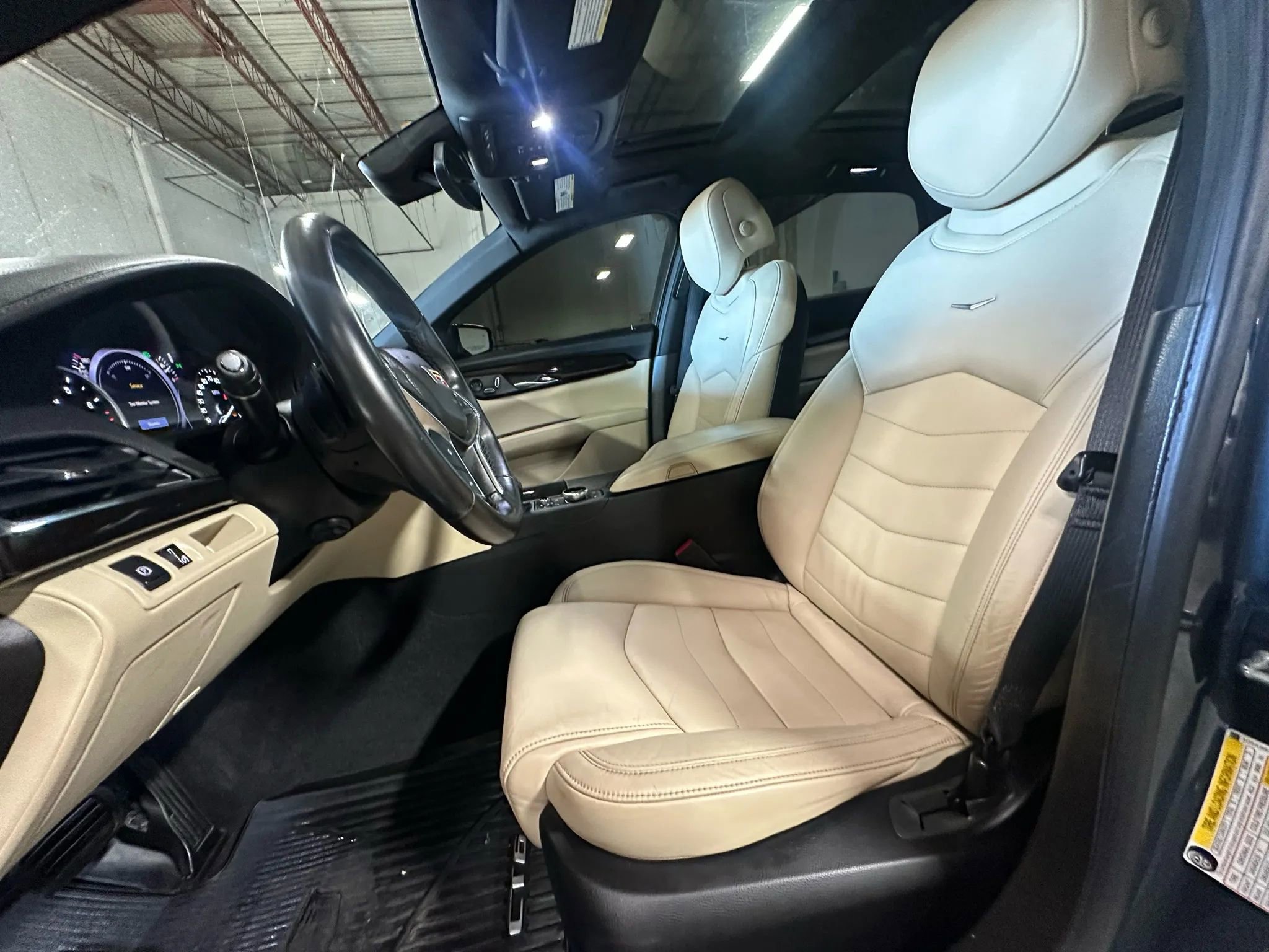 Used 2019 Cadillac CT6 Luxury w/ Driver Awareness Package image 7