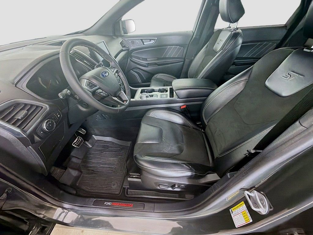 Used 2022 Ford Edge ST w/ Equipment Group 401A image 22