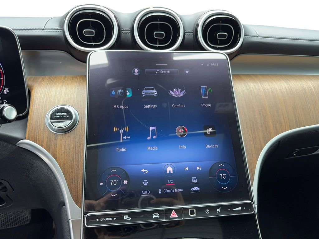 Used 2024 Mercedes-Benz GLC 300 image 28