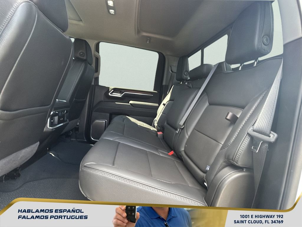 Used 2025 GMC Sierra 3500 Denali w/ Denali Reserve Package AWD/4WD image 26