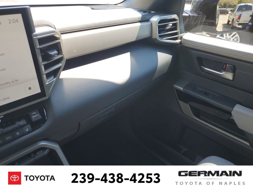 Used 2025 Toyota Tundra Limited image 35