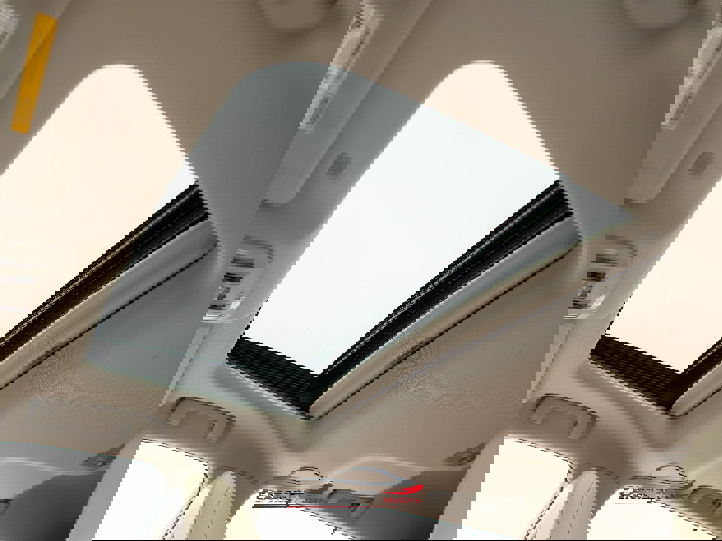 Used 2021 Toyota Highlander XLE image 40